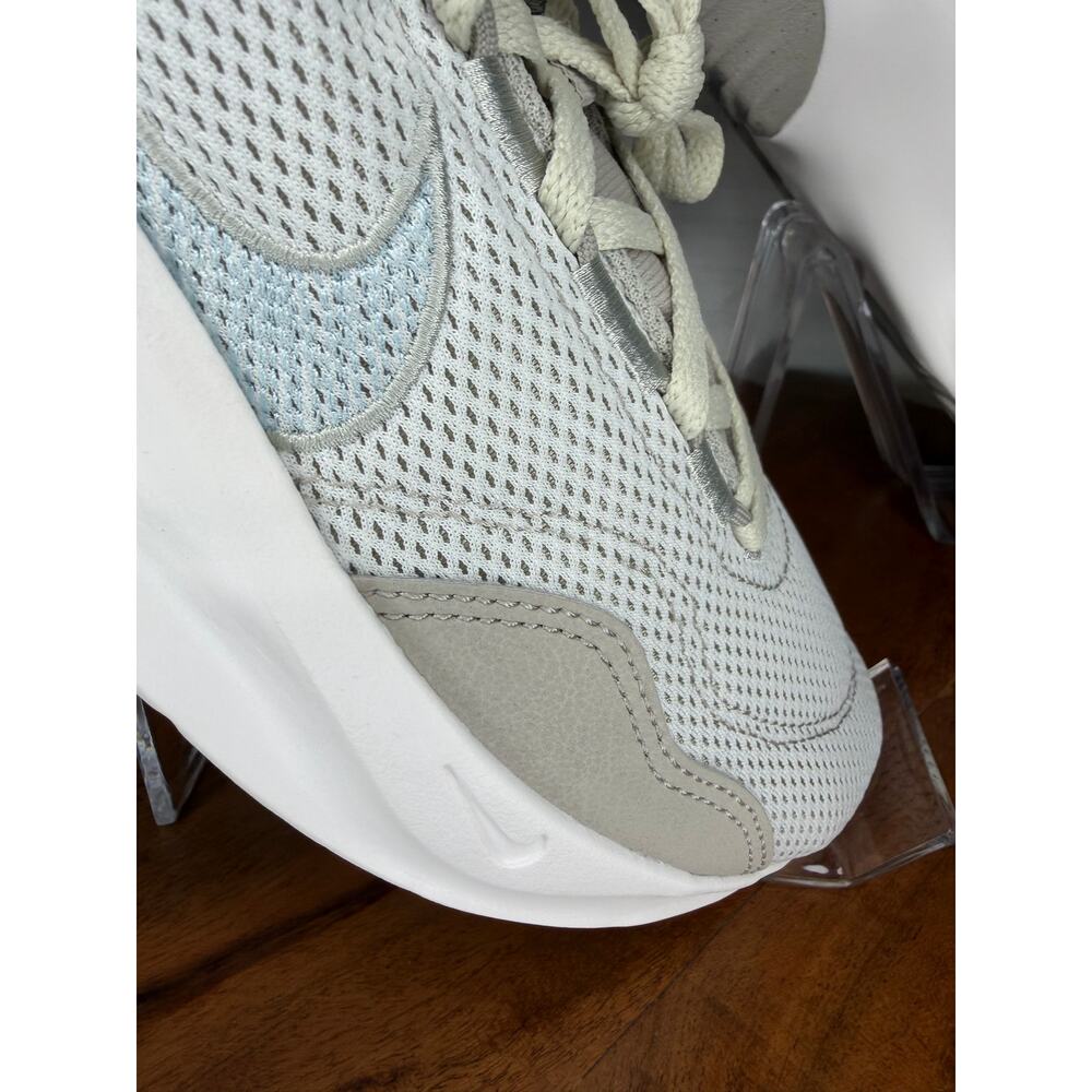 Nike Legend Essential 3 NN Women’s Running Training Shoes Size 10 NWT DM1119-008 - Picture 9 of 15